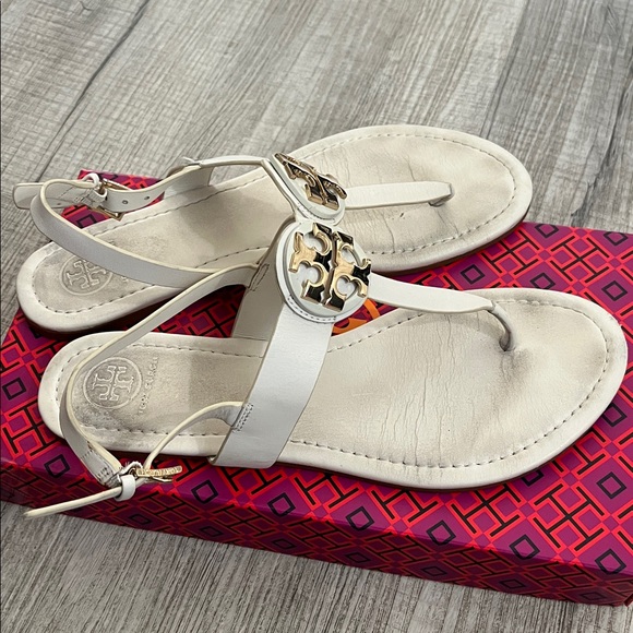 Tory Burch Sandals - Picture 4 of 11